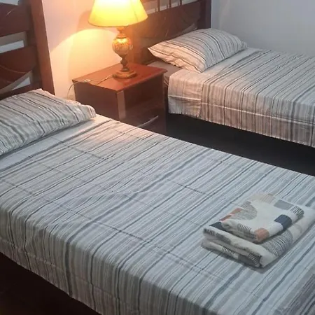 Apartamento Pitangueiras Centro Guaruja , 150 Metros Da Praia Vista Mar Exterior foto